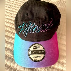 NWT Miami Hat - fully adjustable. Unisex